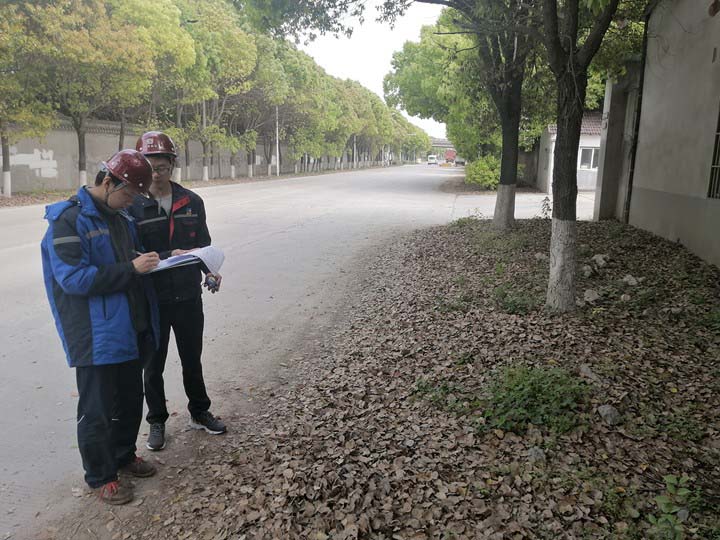 室外钢结构广告牌结构检测与分析